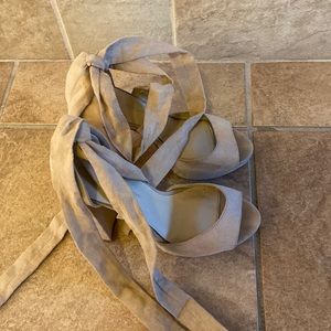 Strappy wrap around strappy platform heel in color natural